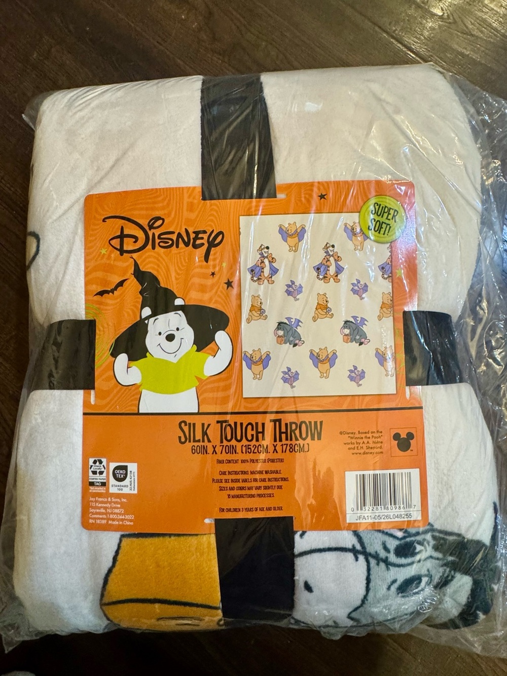 Disney Winnie the Pooh Halloween silk Touch Throw Blanket - adorable!